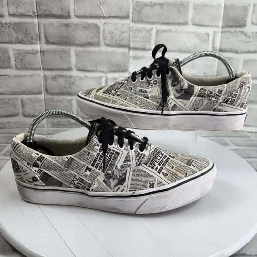 VANS x Harry Potter Comfycush Era Daily Prophet Men's 9.5 Skate Shoes